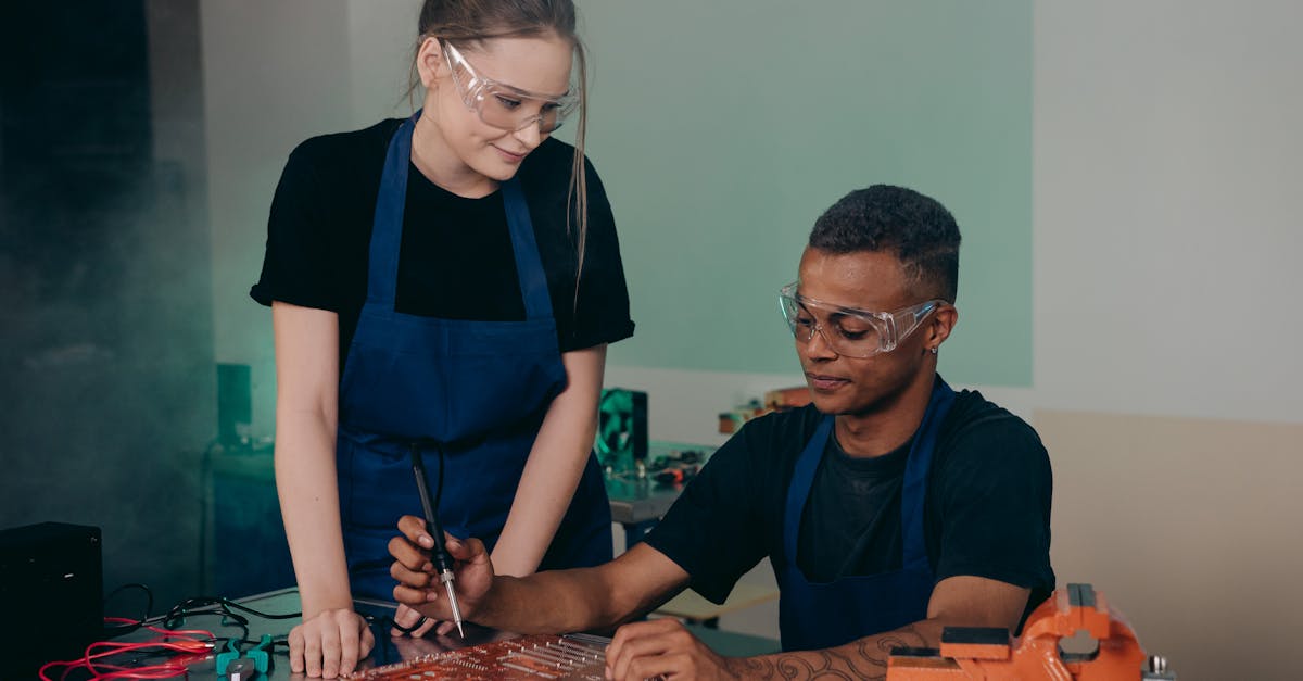 DDOS网页端源码|黑客如何利用社交工程技巧进行钓鱼攻击