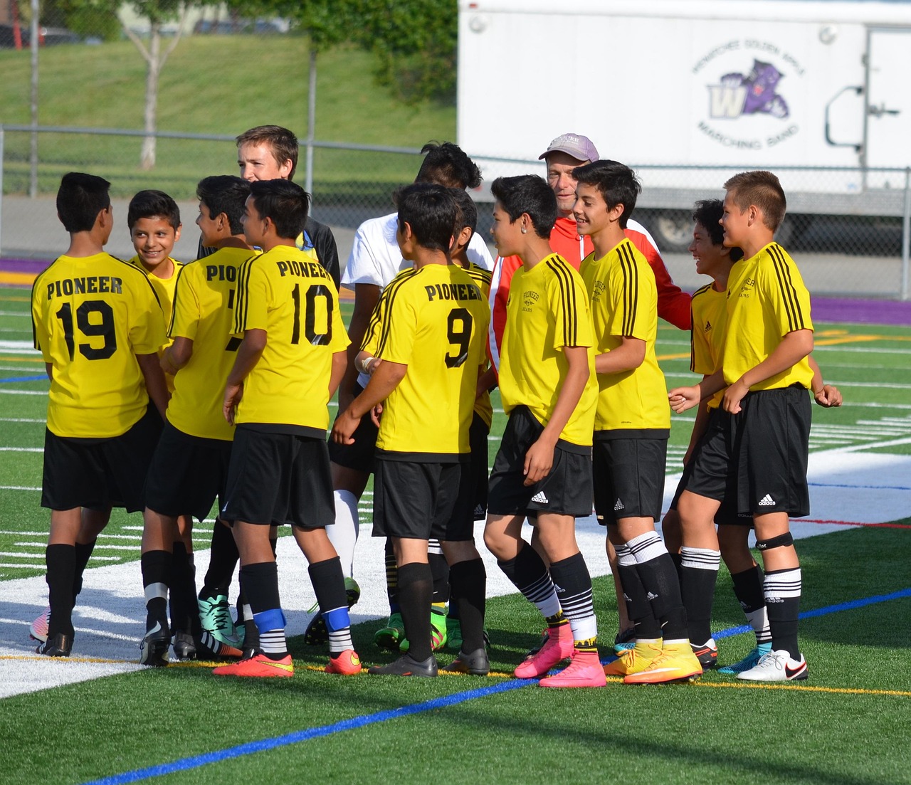 红MU摇摇水蜜桃爆珠：开封好的代理记账注册