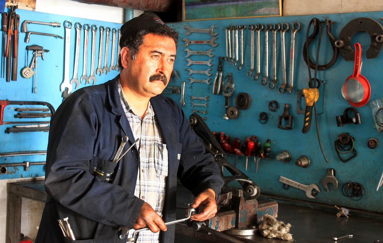 eSIM卡实名账号：财神代理怎样注册