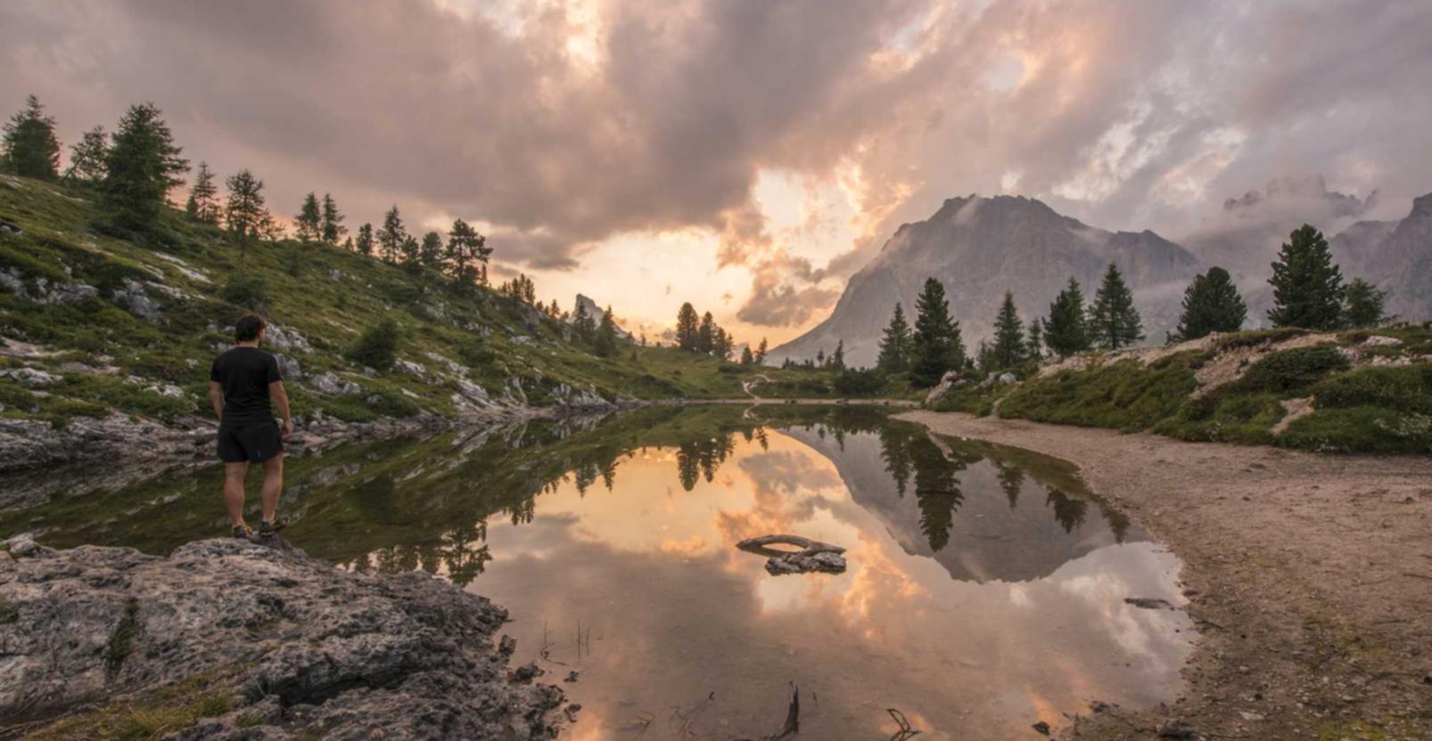 一笑江湖：罗湖黄贝代理注册公司